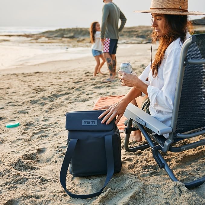 YETI Daytrip 14L Insulated Tote Bag – Navy | Durable, Leak-Resistant Soft Cooler for Travel & Outdoors